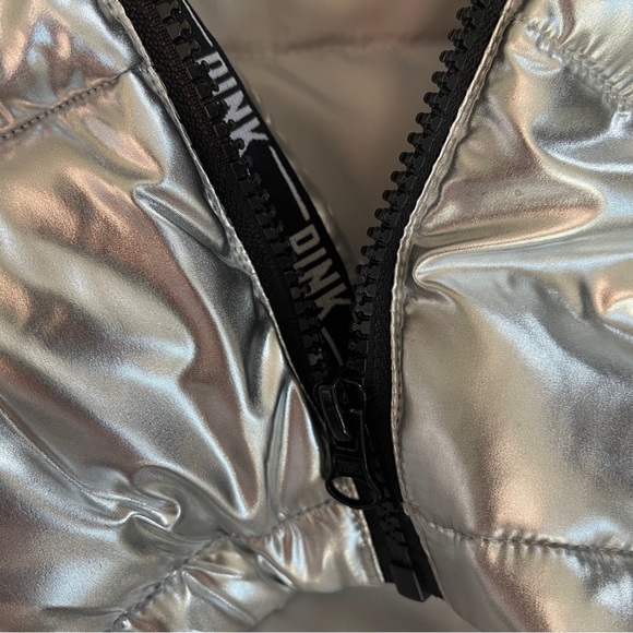 Victoria’s Secret PINK LIMITED EDITION SILVER PUFFER VEST Size Small NWT - Picture 5 of 13